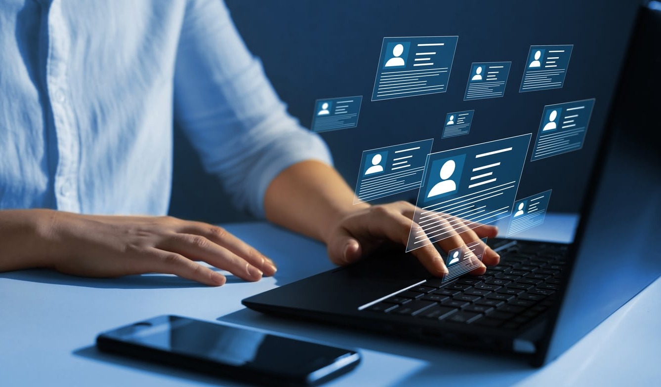 Best CRM For Small Business In 2026: A Guide For Growing B2B Teams